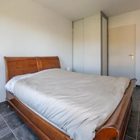 T2 Moderne Avec Balcon - Ideal Couples Et Familles - Fr-1-677-54 Le Lavandou