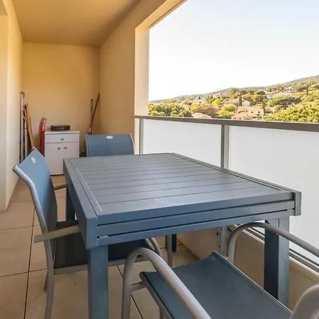 T2 Moderne Avec Balcon - Ideal Couples Et Familles - Fr-1-677-54