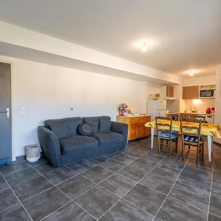 T2 Moderne Avec Balcon - Ideal Couples Et Familles - Fr-1-677-54 Apartment *